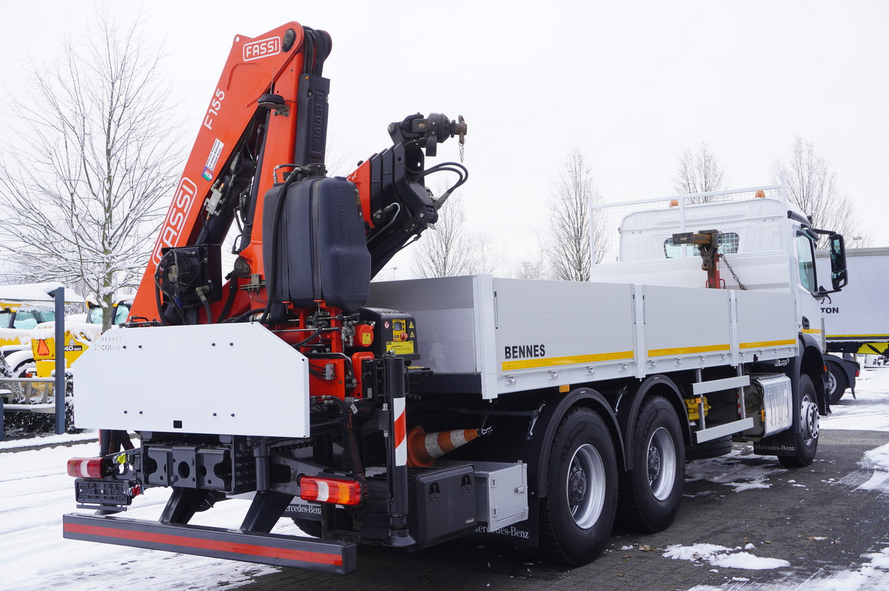 MERCEDES-BENZ Arocs 2633 flatbed truck / Crane FASSI F155A.0.23 / REMOTE CONTROL / 230,000 km - Kraanwagen: afbeelding 5 MERCEDES-BENZ Arocs 2633 flatbed truck / Crane FASSI F155A.0.23 / REMOTE CONTROL / 230,000 km - Kraanwagen: afbeelding 5