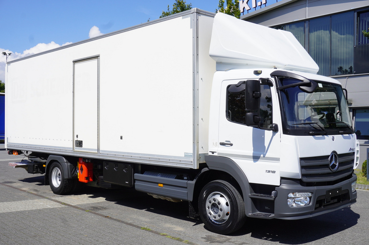 MERCEDES-BENZ Atego 1318 E6 / 20 pallet container / lift / 90 thousand km !!! - Bakwagen: afbeelding 1 MERCEDES-BENZ Atego 1318 E6 / 20 pallet container / lift / 90 thousand km !!! - Bakwagen: afbeelding 1
