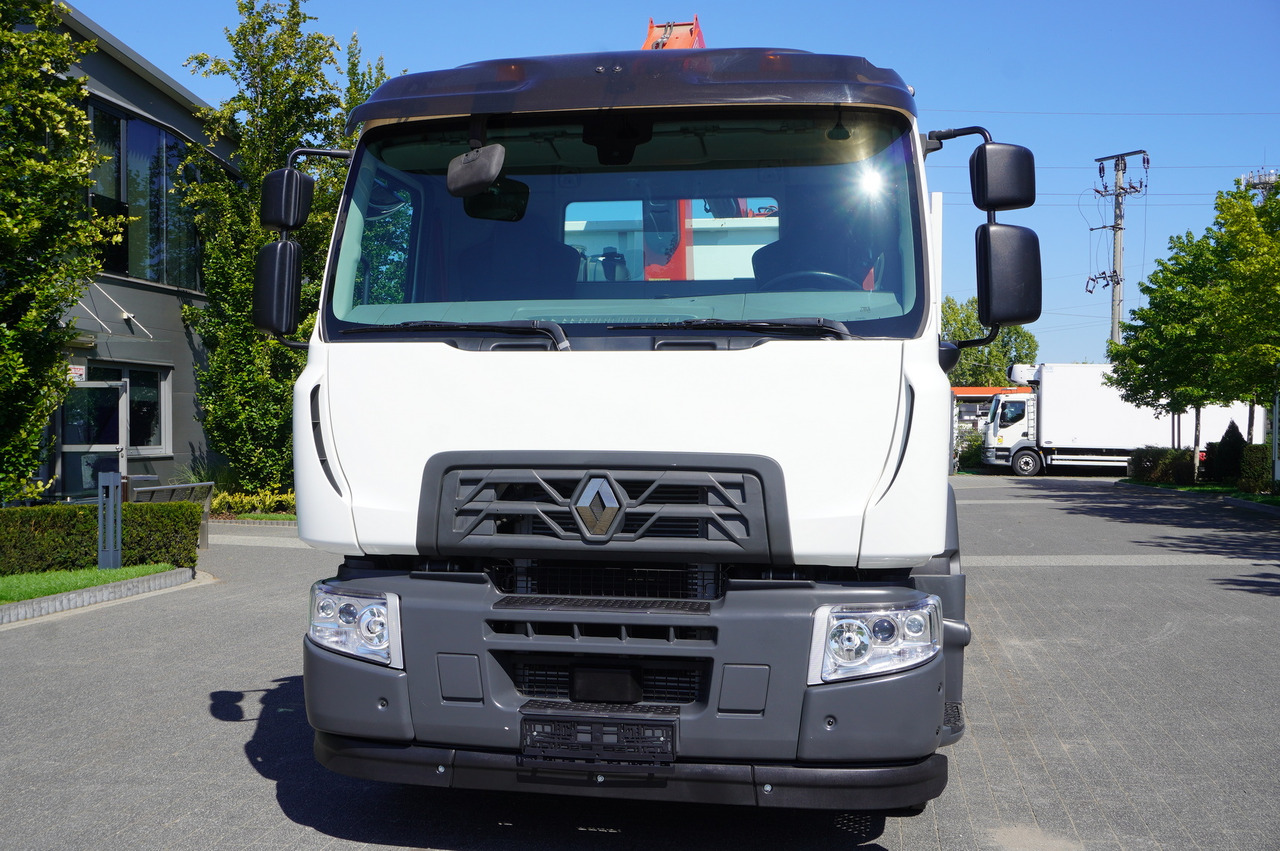 RENAULT C280 DTI 8 / FASSI crane 5.6 T / range 8 m / Flatbed 15 EPAL - Vrachtwagen met open laadbak, Kraanwagen: afbeelding 5 RENAULT C280 DTI 8 / FASSI crane 5.6 T / range 8 m / Flatbed 15 EPAL - Vrachtwagen met open laadbak, Kraanwagen: afbeelding 5