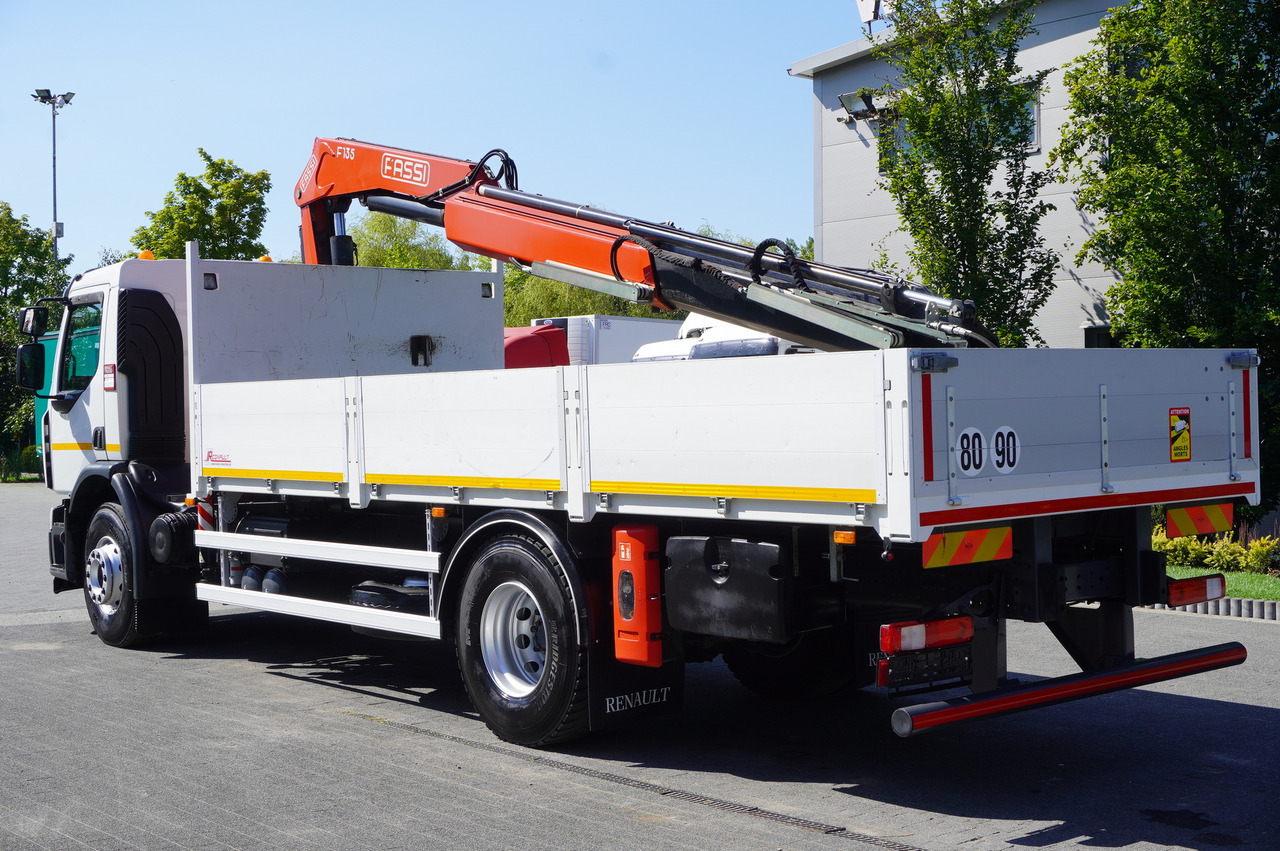RENAULT C280 DTI 8 / FASSI crane 5.6 T / range 8 m / Flatbed 15 EPAL - Vrachtwagen met open laadbak, Kraanwagen: afbeelding 3 RENAULT C280 DTI 8 / FASSI crane 5.6 T / range 8 m / Flatbed 15 EPAL - Vrachtwagen met open laadbak, Kraanwagen: afbeelding 3