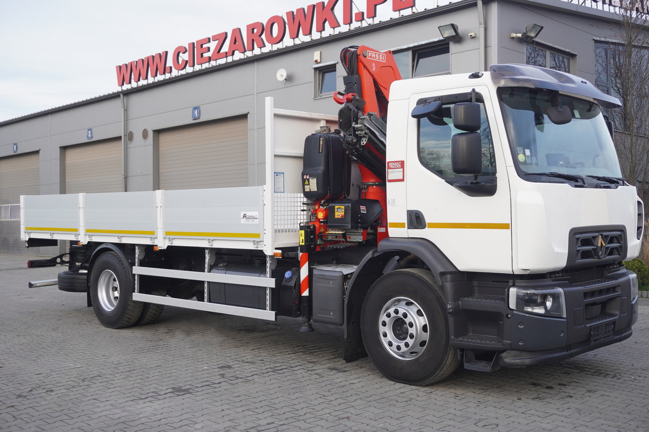 Renault C320 P4x2 E6 / Fassi 5.6 t / Range 8 m / Platform 15 EPAL - Vrachtwagen met open laadbak, Kraanwagen: afbeelding 2 Renault C320 P4x2 E6 / Fassi 5.6 t / Range 8 m / Platform 15 EPAL - Vrachtwagen met open laadbak, Kraanwagen: afbeelding 2