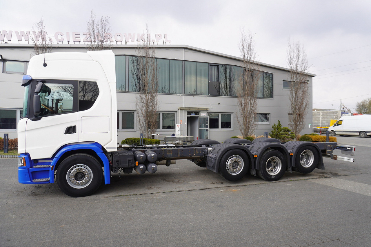 SCANIA G500 8x2 / 2nd axis steered / Chassis 8.35 m / 2021 - Chassis vrachtwagen: afbeelding 3 SCANIA G500 8x2 / 2nd axis steered / Chassis 8.35 m / 2021 - Chassis vrachtwagen: afbeelding 3