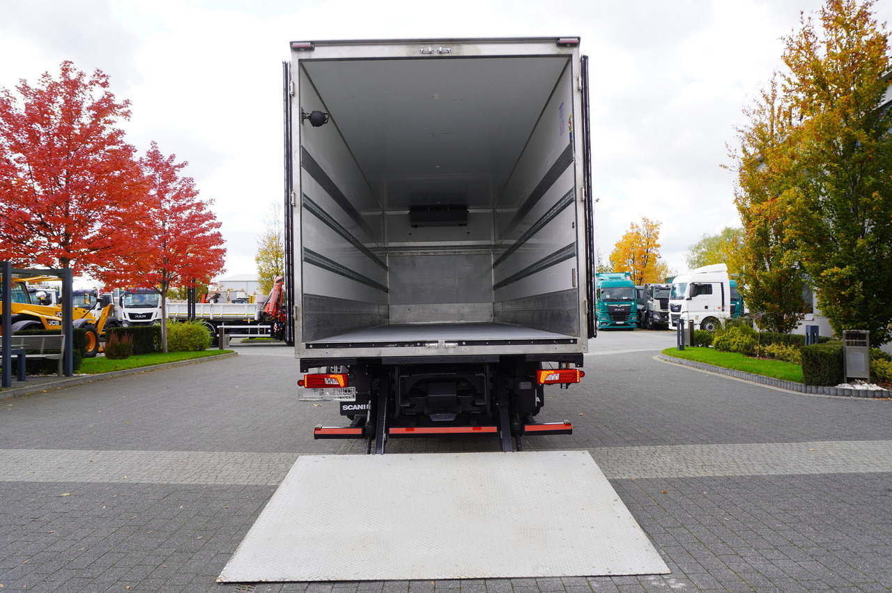 SCANIA R500 E6 6x2 / Lecapitaine 21 EPAL refrigerator / Carrier Supra 1150 / 2021 / steered axle - Koelwagen vrachtwagen: afbeelding 4 SCANIA R500 E6 6x2 / Lecapitaine 21 EPAL refrigerator / Carrier Supra 1150 / 2021 / steered axle - Koelwagen vrachtwagen: afbeelding 4