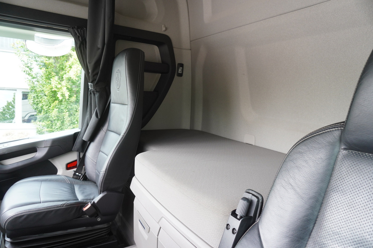 Koelwagen vrachtwagen SCANIA R500 / Lecapitaine refrigerator / Carrier Supra 950 / steered 3rd axle: afbeelding 26