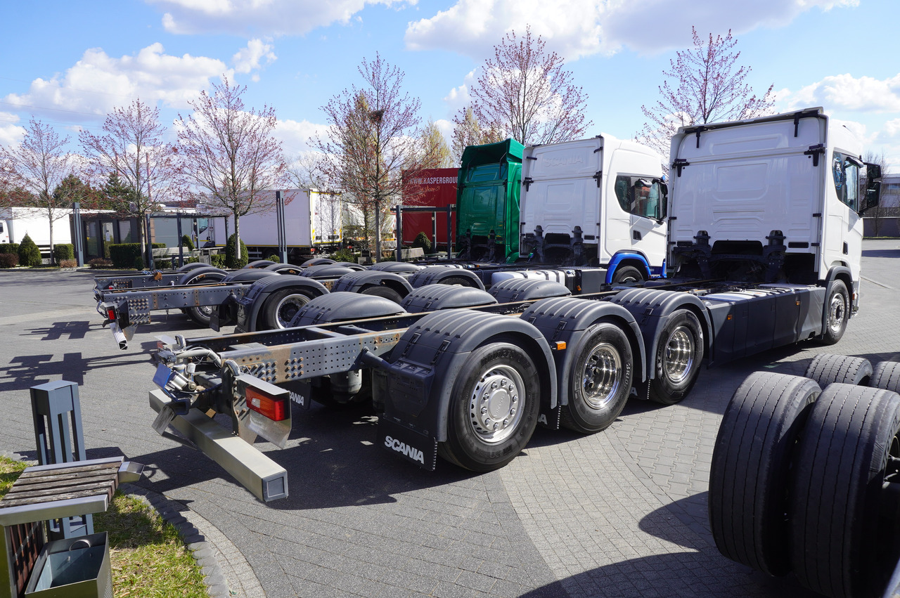 SCANIA R650 V8 / 650 HP/ frame 8.8 m / steered 4th axis / 20 units - Chassis vrachtwagen: afbeelding 5 SCANIA R650 V8 / 650 HP/ frame 8.8 m / steered 4th axis / 20 units - Chassis vrachtwagen: afbeelding 5