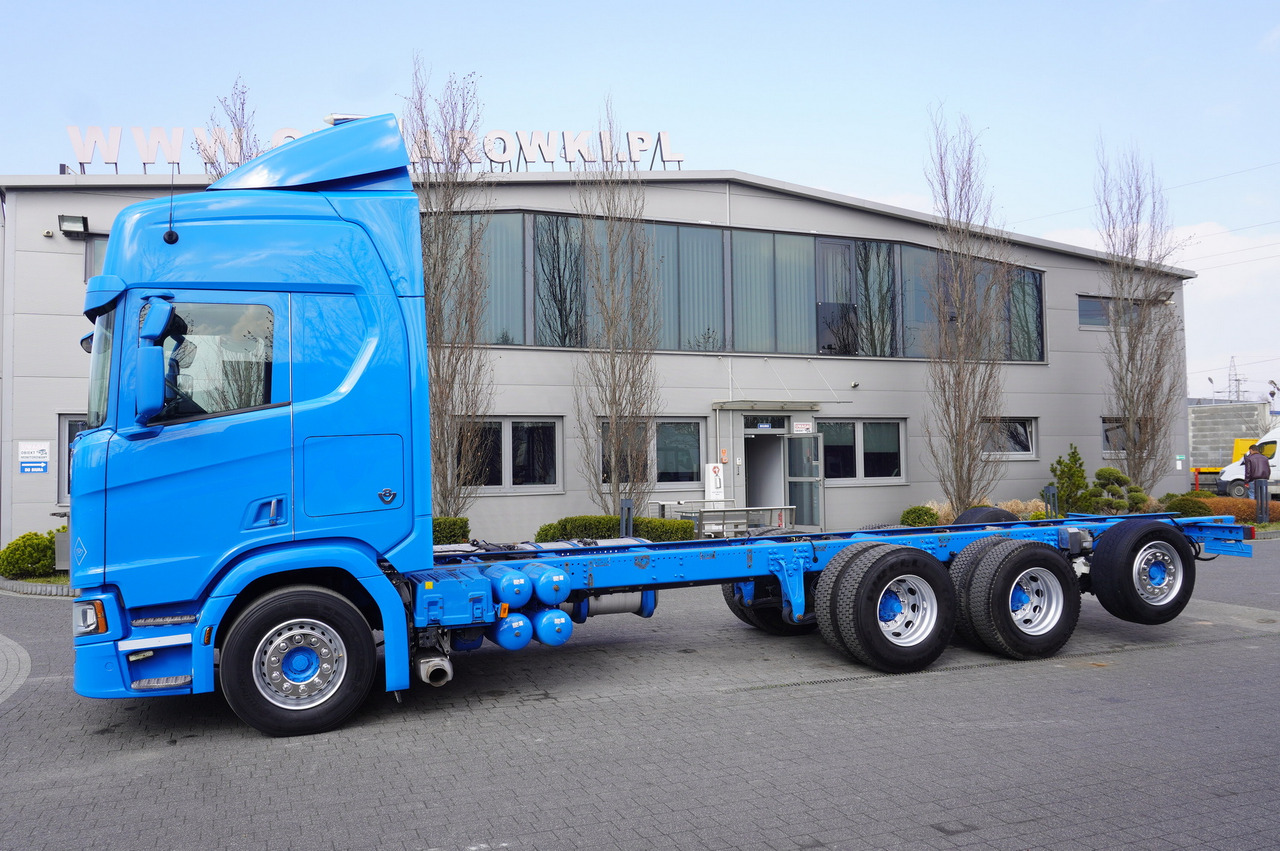 SCANIA R650 V8 / 650 HP/ frame 8.8 m / steered 4th axle - Kraanwagen: afbeelding 2 SCANIA R650 V8 / 650 HP/ frame 8.8 m / steered 4th axle - Kraanwagen: afbeelding 2