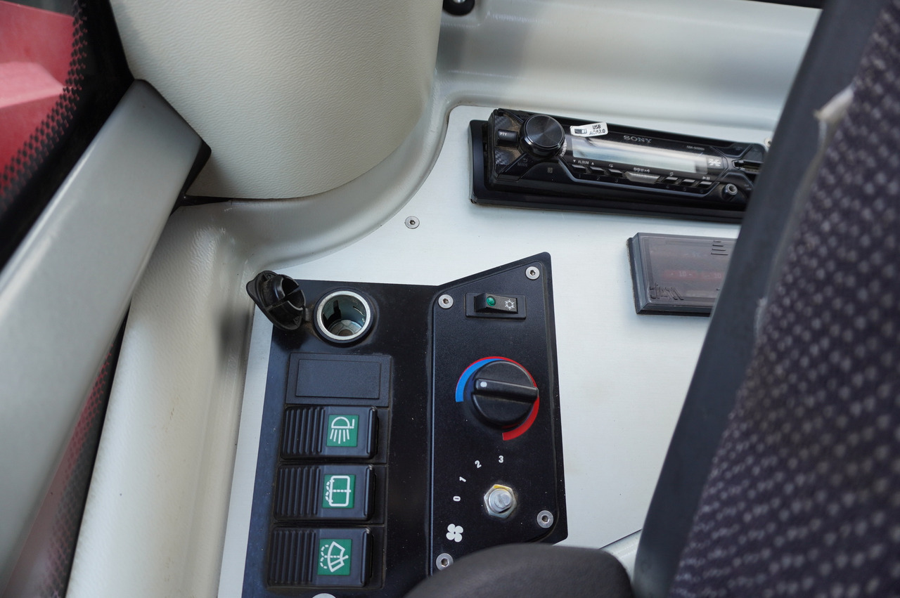 Mobiele graafmachine Solmec EXP 5035 / 6000 mth ! / 37t material handler: afbeelding 28 Mobiele graafmachine Solmec EXP 5035 / 6000 mth ! / 37t material handler: afbeelding 28