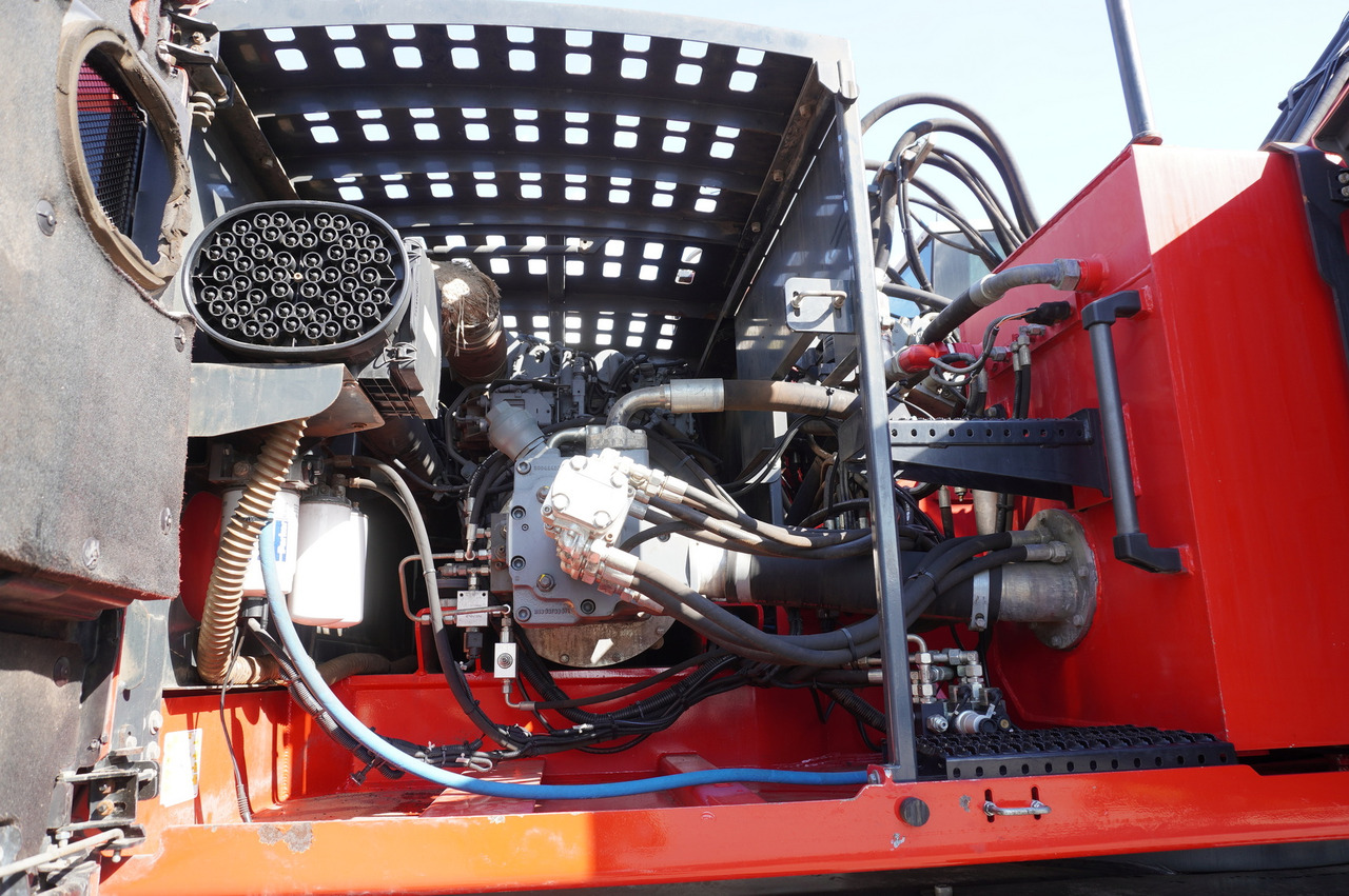 Mobiele graafmachine Solmec EXP 5035 / 6000 mth ! / 37t material handler: afbeelding 21 Mobiele graafmachine Solmec EXP 5035 / 6000 mth ! / 37t material handler: afbeelding 21