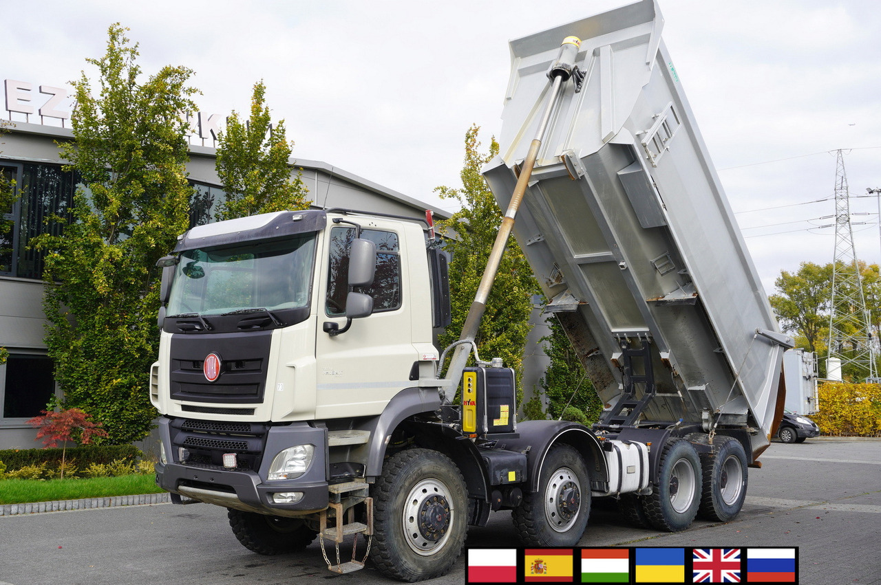 TATRA Phoenix 8x8 Twin-Steer Quad/A dump truck / 30 tho. km - Zelfrijdende kiepwagen: afbeelding 1 TATRA Phoenix 8x8 Twin-Steer Quad/A dump truck / 30 tho. km - Zelfrijdende kiepwagen: afbeelding 1