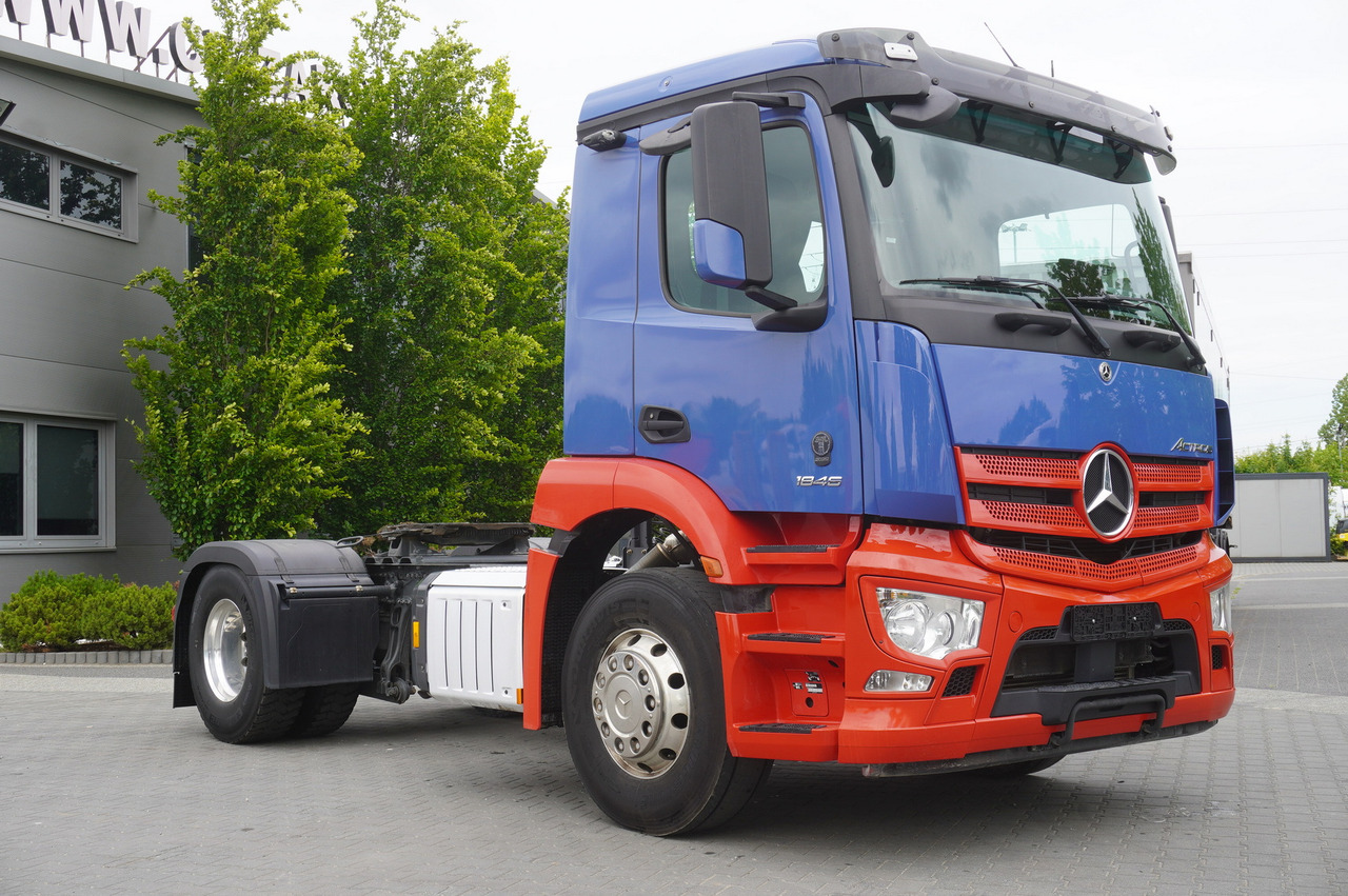Mercedes-Benz Actros 1845 4x2 / Jost 5th wheel / 11.1 t load capacity - Trekker: afbeelding 2 Mercedes-Benz Actros 1845 4x2 / Jost 5th wheel / 11.1 t load capacity - Trekker: afbeelding 2