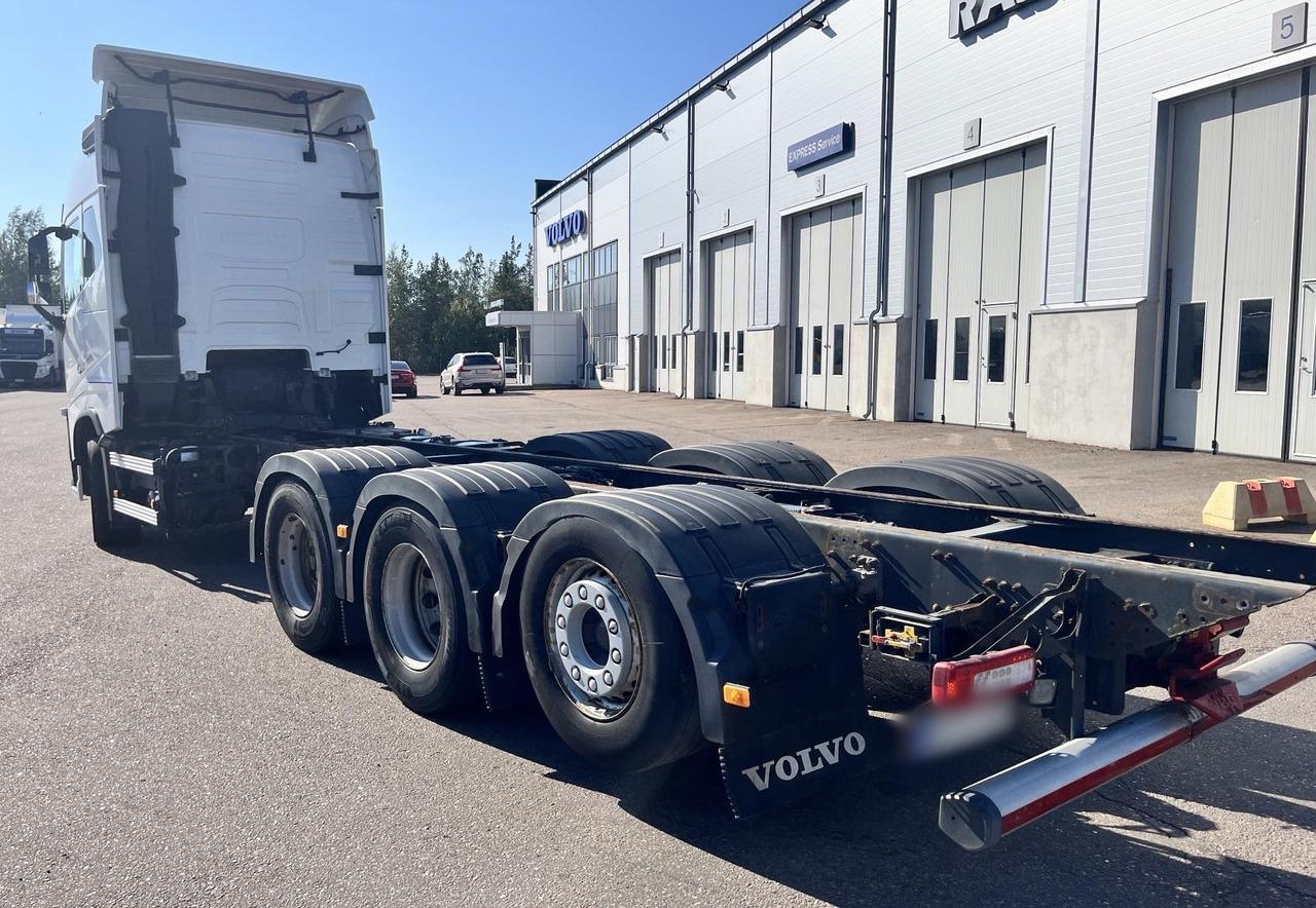 VOLVO FH 650 8x4 / Truck chassis / Sleeper cab - Chassis vrachtwagen: afbeelding 4 VOLVO FH 650 8x4 / Truck chassis / Sleeper cab - Chassis vrachtwagen: afbeelding 4