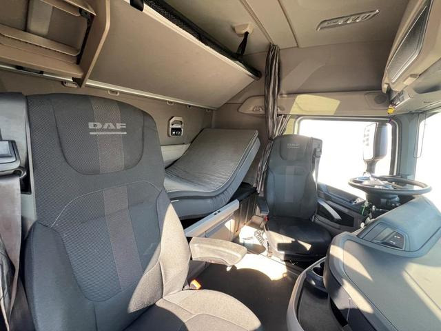 DAF XG 480 FT TraXon ZF-Intarder 2x Tank 1.195 Liter - Trekker: afbeelding 3 DAF XG 480 FT TraXon ZF-Intarder 2x Tank 1.195 Liter - Trekker: afbeelding 3