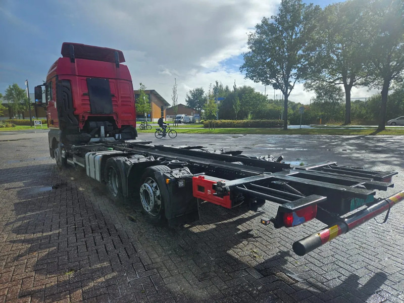 MAN TGX 24.400 6X2 BDF Euro 6 Kooiaap aansluiting - Containertransporter/ Wissellaadbak vrachtwagen: afbeelding 3 MAN TGX 24.400 6X2 BDF Euro 6 Kooiaap aansluiting - Containertransporter/ Wissellaadbak vrachtwagen: afbeelding 3