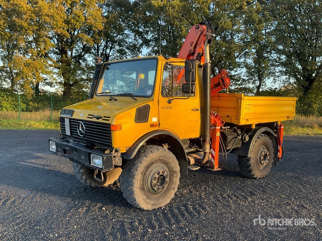 1994 Mercedes-Benz Unimog 427 4x4 Utility Truck - Vrachtwagen met open laadbak, Kraanwagen: afbeelding 1 1994 Mercedes-Benz Unimog 427 4x4 Utility Truck - Vrachtwagen met open laadbak, Kraanwagen: afbeelding 1