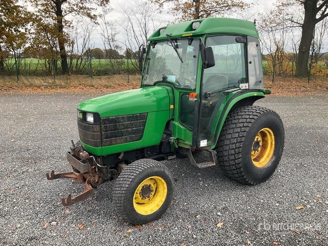 2000 John Deere 4600 4WD Tractor - Tractor: afbeelding 1 2000 John Deere 4600 4WD Tractor - Tractor: afbeelding 1