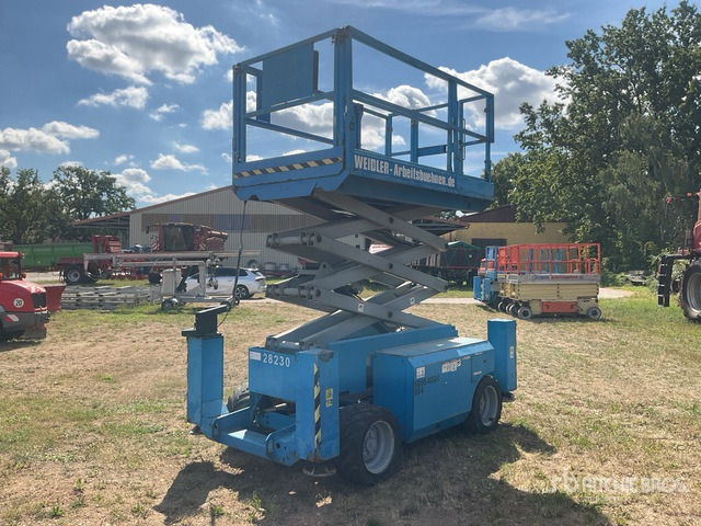 2007 Genie GS2668RT 4x4 Diesel Scissor Lift - Schaarlift: afbeelding 4 2007 Genie GS2668RT 4x4 Diesel Scissor Lift - Schaarlift: afbeelding 4