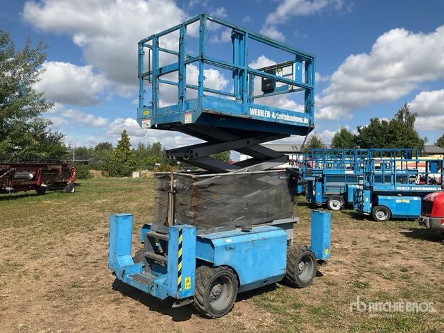 2007 Genie GS2668RT 4x4 Diesel Scissor Lift - Schaarlift: afbeelding 2 2007 Genie GS2668RT 4x4 Diesel Scissor Lift - Schaarlift: afbeelding 2