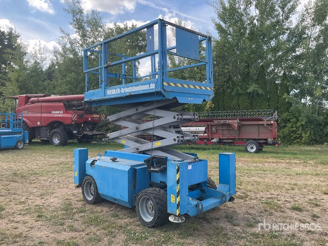 2007 Genie GS2668RT 4x4 Diesel Scissor Lift - Schaarlift: afbeelding 3 2007 Genie GS2668RT 4x4 Diesel Scissor Lift - Schaarlift: afbeelding 3