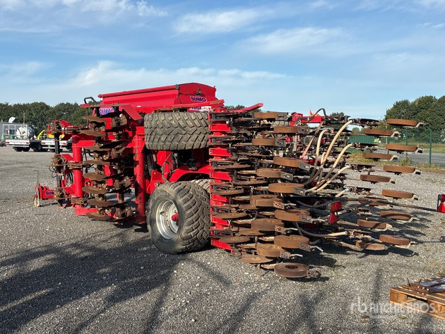 2012 Sumo 3-Point Versaplus 4 Meter Seed Drill - Zaaicombinatie: afbeelding 4 2012 Sumo 3-Point Versaplus 4 Meter Seed Drill - Zaaicombinatie: afbeelding 4