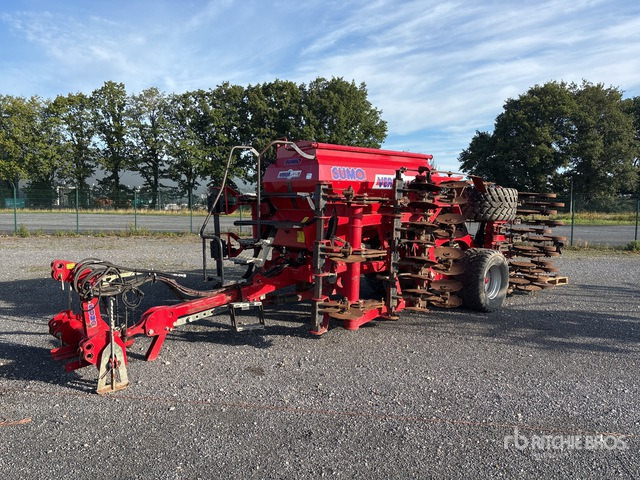 2012 Sumo 3-Point Versaplus 4 Meter Seed Drill - Zaaicombinatie: afbeelding 1 2012 Sumo 3-Point Versaplus 4 Meter Seed Drill - Zaaicombinatie: afbeelding 1