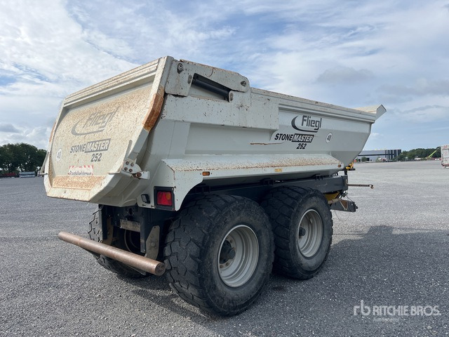 2020 fliegl Stone-Master 252 T/A End Dump Trailer - Klepelmaaier/ Mulcher: afbeelding 4 2020 fliegl Stone-Master 252 T/A End Dump Trailer - Klepelmaaier/ Mulcher: afbeelding 4