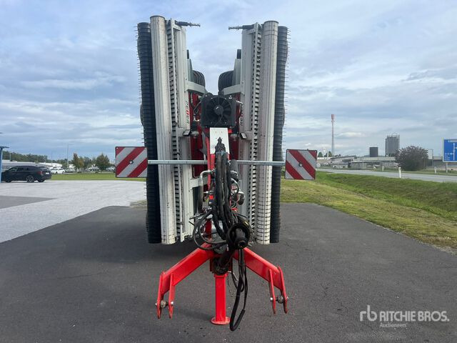 2021 Reiter Respiro R9 Profi Hay Rake - Hooischudder: afbeelding 2 2021 Reiter Respiro R9 Profi Hay Rake - Hooischudder: afbeelding 2