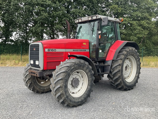 Massey Ferguson 8160 4WD Tractor - Tractor: afbeelding 1 Massey Ferguson 8160 4WD Tractor - Tractor: afbeelding 1