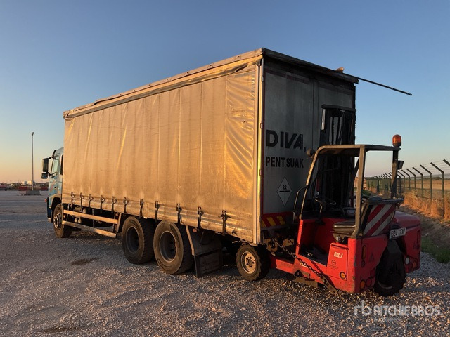 2003 Volvo FM12 62 DT 6x2 Curtain Side Truck - Klepelmaaier/ Mulcher: afbeelding 3 2003 Volvo FM12 62 DT 6x2 Curtain Side Truck - Klepelmaaier/ Mulcher: afbeelding 3