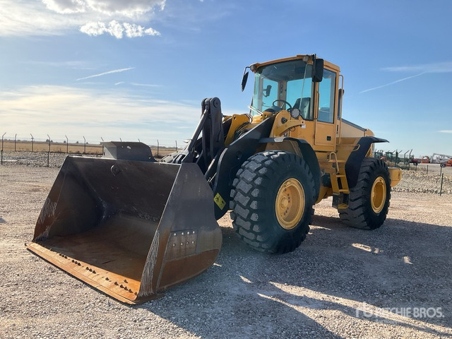 2006 Volvo L110E Wheel Loader - Wiellader: afbeelding 1 2006 Volvo L110E Wheel Loader - Wiellader: afbeelding 1