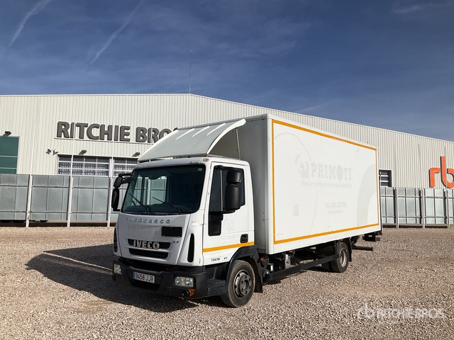 2012 Iveco Eurocargo 75E18 4x2 Van Truck - Bakwagen: afbeelding 1 2012 Iveco Eurocargo 75E18 4x2 Van Truck - Bakwagen: afbeelding 1