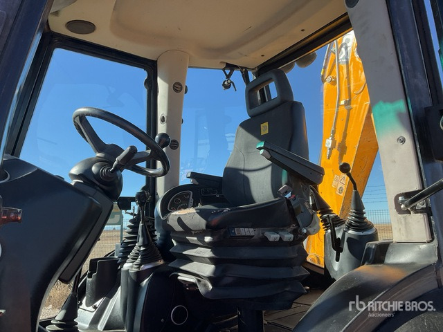 2015 JCB 3CX 4x4 Backhoe Loader - Graaflaadmachine: afbeelding 4 2015 JCB 3CX 4x4 Backhoe Loader - Graaflaadmachine: afbeelding 4