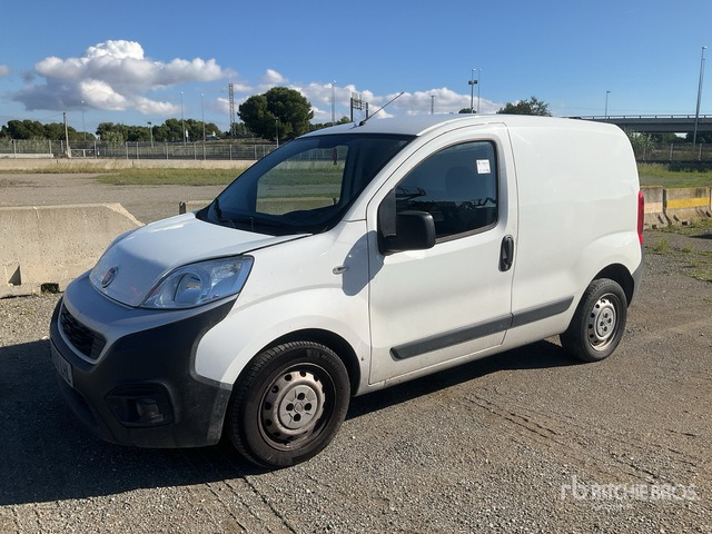 2019 Fiat Fiorino Van Truck - Kleine bestelwagen: afbeelding 2 2019 Fiat Fiorino Van Truck - Kleine bestelwagen: afbeelding 2