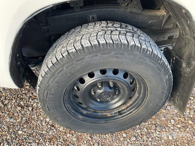 2019 Toyota Hilux 4x4 Crew Cab Pickup - Pick-up: afbeelding 5 2019 Toyota Hilux 4x4 Crew Cab Pickup - Pick-up: afbeelding 5