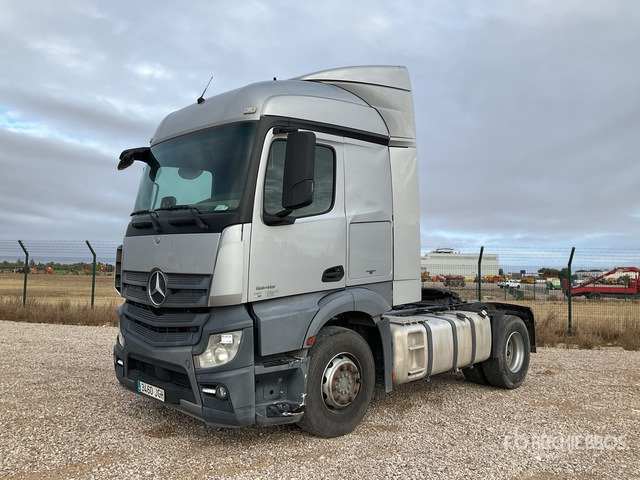 2015 Mercedes-Benz Actros 1845LS 4x2 S/A Sleeper Truck Tractor - Trekker: afbeelding 1 2015 Mercedes-Benz Actros 1845LS 4x2 S/A Sleeper Truck Tractor - Trekker: afbeelding 1