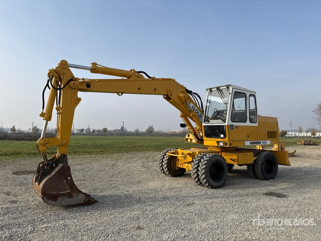 1988 Liebherr A902 Wheel Excavator - Mobiele graafmachine: afbeelding 2 1988 Liebherr A902 Wheel Excavator - Mobiele graafmachine: afbeelding 2