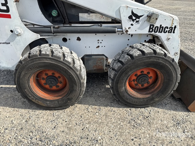 2002 Bobcat 863 High Flow Skid Steer Loader - Schranklader: afbeelding 5 2002 Bobcat 863 High Flow Skid Steer Loader - Schranklader: afbeelding 5