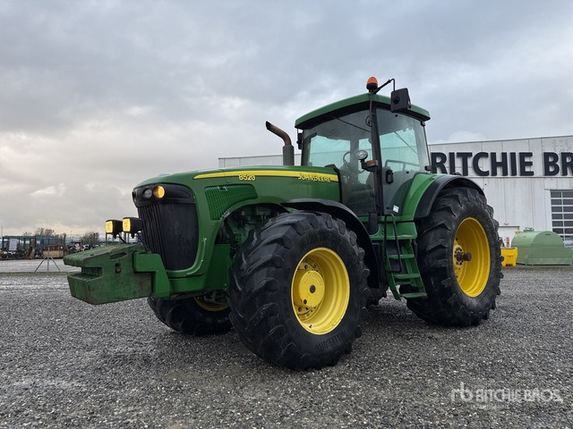 2004 John Deere 8520 4WD Tractor - Tractor: afbeelding 1 2004 John Deere 8520 4WD Tractor - Tractor: afbeelding 1