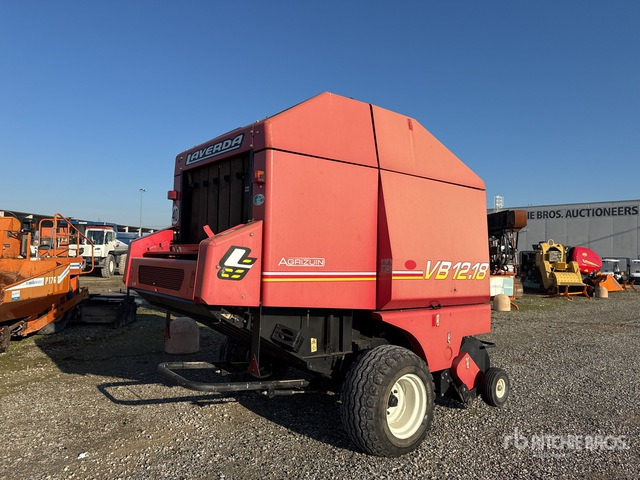 2004 Laverda VB 12.18 Round Baler - Ronde balenpers: afbeelding 3 2004 Laverda VB 12.18 Round Baler - Ronde balenpers: afbeelding 3