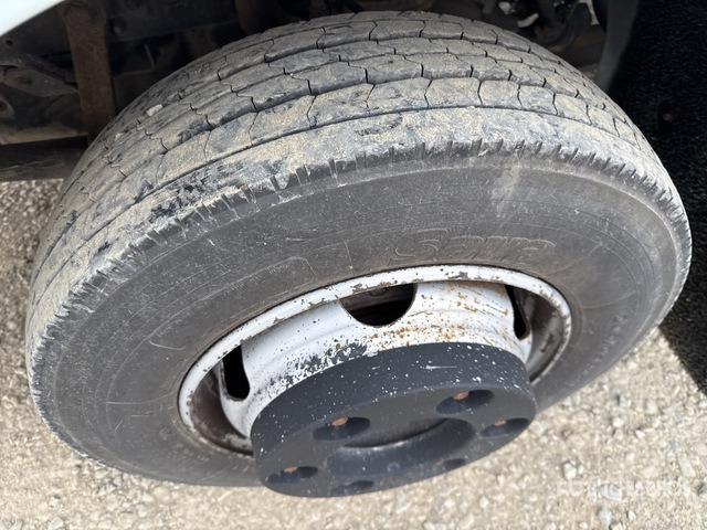 2010 Renault Midlum 215.75 4x2 Curtain Side Truck - Schuifzeilen vrachtwagen: afbeelding 5 2010 Renault Midlum 215.75 4x2 Curtain Side Truck - Schuifzeilen vrachtwagen: afbeelding 5