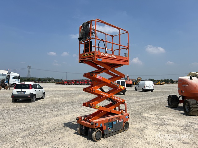 2011 Iteco IT5980 Electric Scissor Lift - Schaarlift: afbeelding 3 2011 Iteco IT5980 Electric Scissor Lift - Schaarlift: afbeelding 3