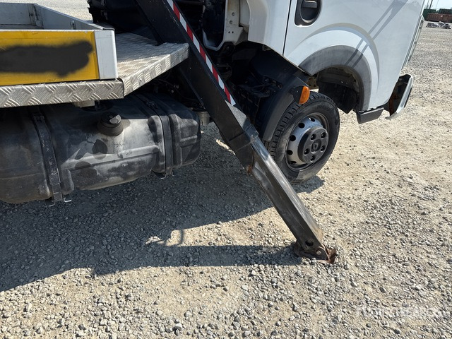 2011 Renault Maxity 2011 Socage DA320 20 m on Bucket Truck - Vrachtwagen hoogwerker: afbeelding 5 2011 Renault Maxity 2011 Socage DA320 20 m on Bucket Truck - Vrachtwagen hoogwerker: afbeelding 5