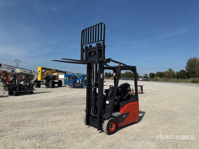 2014 Linde E15-02 1500 kg Electric Forklift - Elektrische heftruck: afbeelding 1 2014 Linde E15-02 1500 kg Electric Forklift - Elektrische heftruck: afbeelding 1
