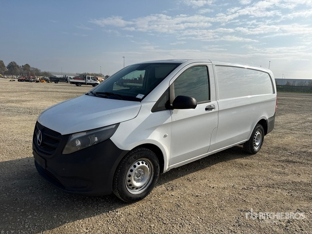 2016 Mercedes-Benz Vito Cargo Van - Bakwagen: afbeelding 2 2016 Mercedes-Benz Vito Cargo Van - Bakwagen: afbeelding 2