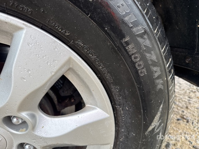 2016 Mitsubishi Pajero 3.2 LWB 4WD SUV - SUV: afbeelding 5 2016 Mitsubishi Pajero 3.2 LWB 4WD SUV - SUV: afbeelding 5