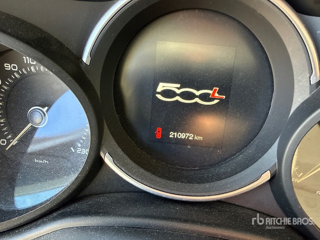 2017 Fiat 500L Automobile - Personenwagen: afbeelding 2 2017 Fiat 500L Automobile - Personenwagen: afbeelding 2