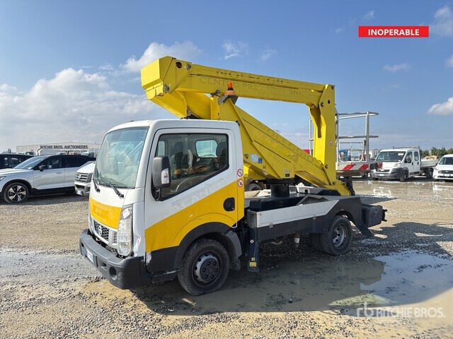 2017 Nissan Cabstar 2016 Palfinger P200A 17 m on (I ... Bucket Truck - Vrachtwagen hoogwerker: afbeelding 1 2017 Nissan Cabstar 2016 Palfinger P200A 17 m on (I ... Bucket Truck - Vrachtwagen hoogwerker: afbeelding 1