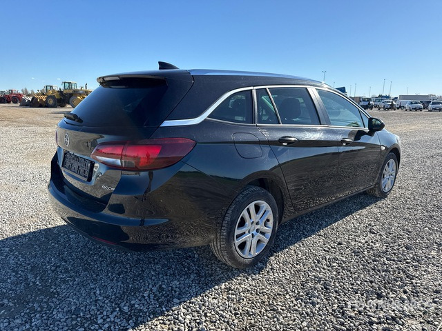 2017 Opel Astra Sport Tourer Automobile - Personenwagen: afbeelding 3 2017 Opel Astra Sport Tourer Automobile - Personenwagen: afbeelding 3