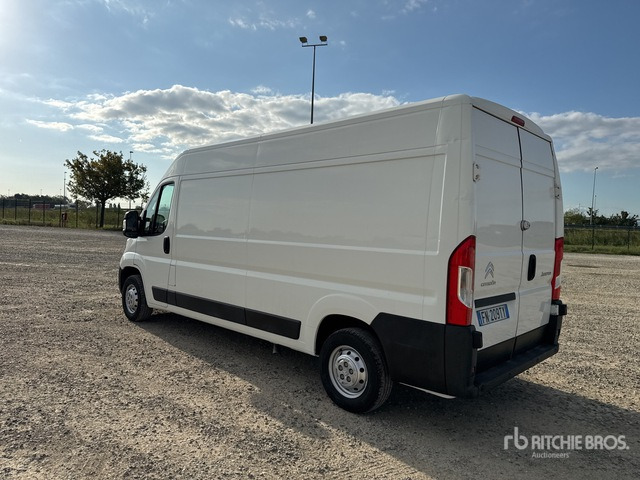 2018 Citroen Jumper 33 2.0BLUEHDI L3H2 130CV Van Truck - Gesloten bestelwagen: afbeelding 3 2018 Citroen Jumper 33 2.0BLUEHDI L3H2 130CV Van Truck - Gesloten bestelwagen: afbeelding 3