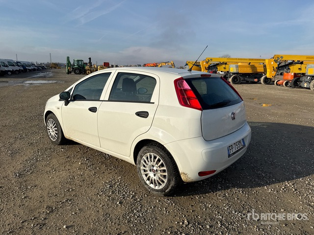 2018 Fiat Grande Punto Van Truck - Personenwagen: afbeelding 2 2018 Fiat Grande Punto Van Truck - Personenwagen: afbeelding 2