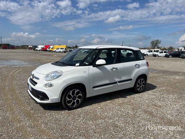 2019 Fiat 500L 1.3 MTJ BUSINESS DUALOGIC 95CV AUTO Automobile - Personenwagen: afbeelding 2 2019 Fiat 500L 1.3 MTJ BUSINESS DUALOGIC 95CV AUTO Automobile - Personenwagen: afbeelding 2
